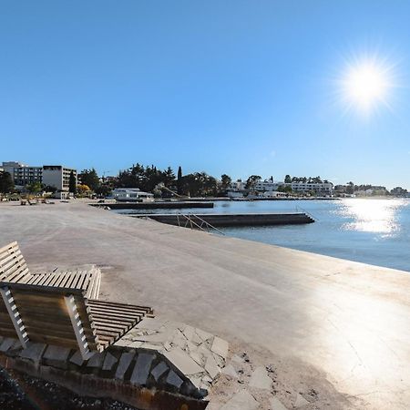 Casa Astrid By The Sea In 포레치 외부 사진
